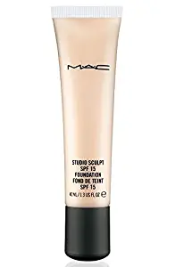 MAC Studio Sculpt SPF 15 Foundation NC20