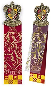 The Noble Collection Harry Potter Gryffindor Crest Bookmark