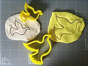 Dove Cookie Cutter (2 Inch)